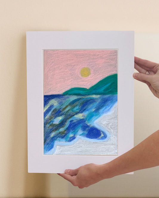 Oeuvre originale aux pastels à l'huile sur papier représentant un bord de mer imaginaire. Format A4. Dessiné à Nancy