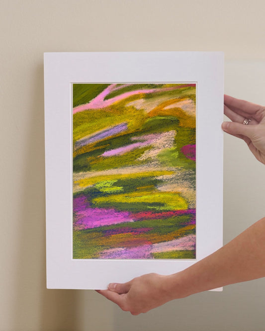 Oeuvre originale abstraite aux pastels à l'huile sur papier. Dessiné en réfléchissant à l'importance de la nuance dans nos sociétés.